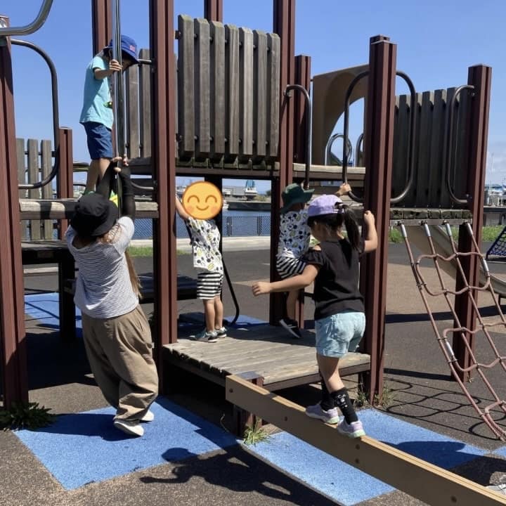 築港臨海公園の遊具